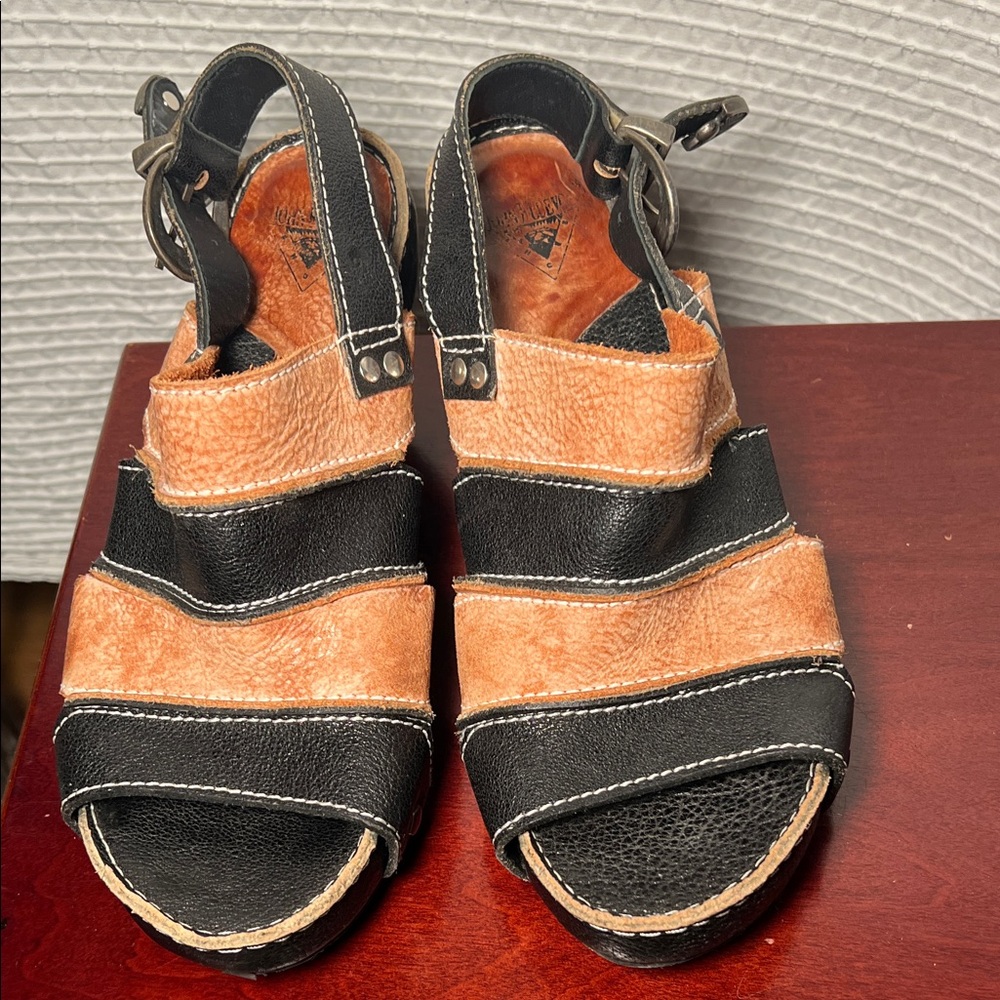 John Fluevog Black and Tan Sandals